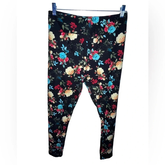 LuLaRoe Womens Leggings OS Black Panther Cats Hidden Floral Roses Size T/C - Picture 1 of 6